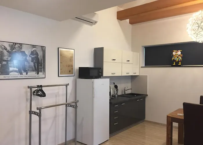 Za Radnici Pensjonat 3*